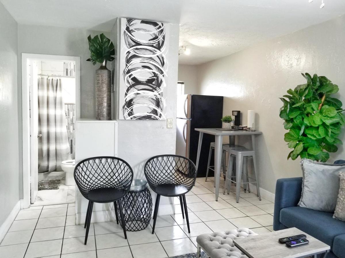 Ultra Glam Apartment 5 Miles From Hard Rock Casino Hollywood Exteriör bild